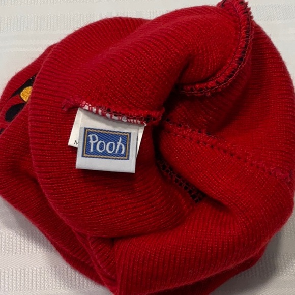 Disney Pooh Toboggan with Pom - Picture 3 of 3